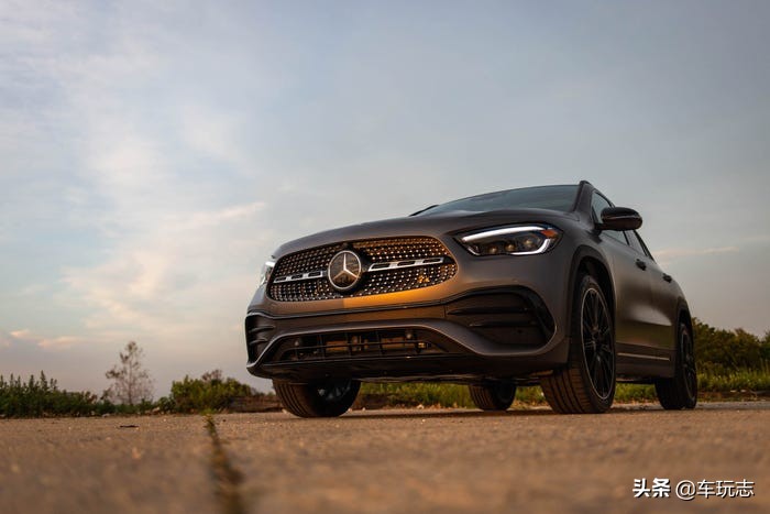 奔驰glasuv2024款试驾评测,2019奔驰gla250suv价格