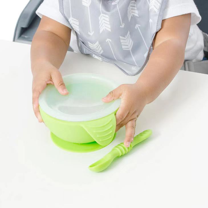 育儿避坑指南新生儿7大坑,养娃必备物品避坑