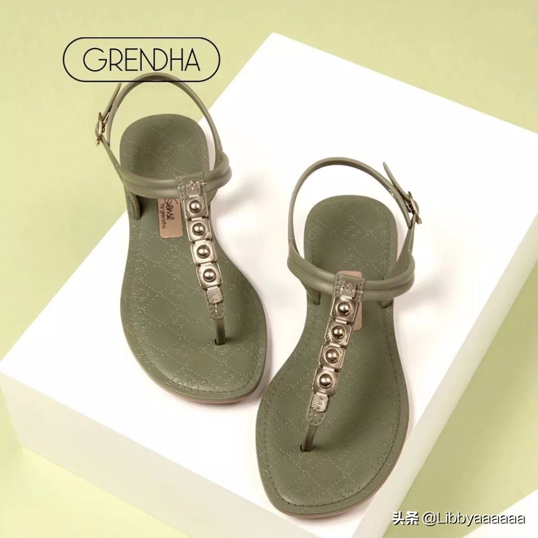 好物分享宝宝学步凉鞋,入手一双又软又舒服的凉鞋