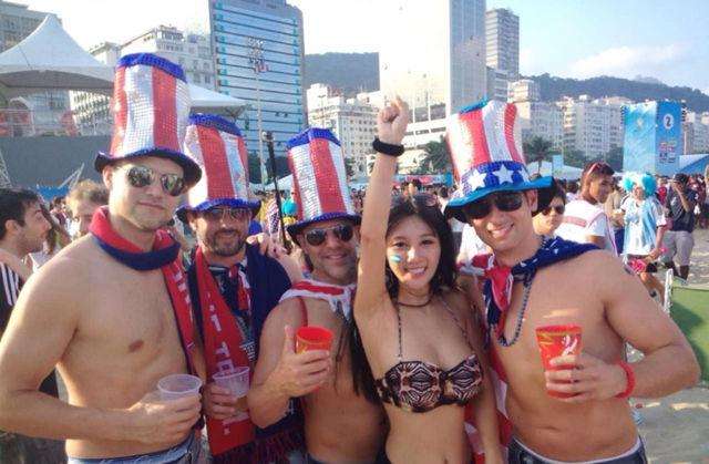 樊玲是足球宝贝冠军吗,足球宝贝樊玲生活照