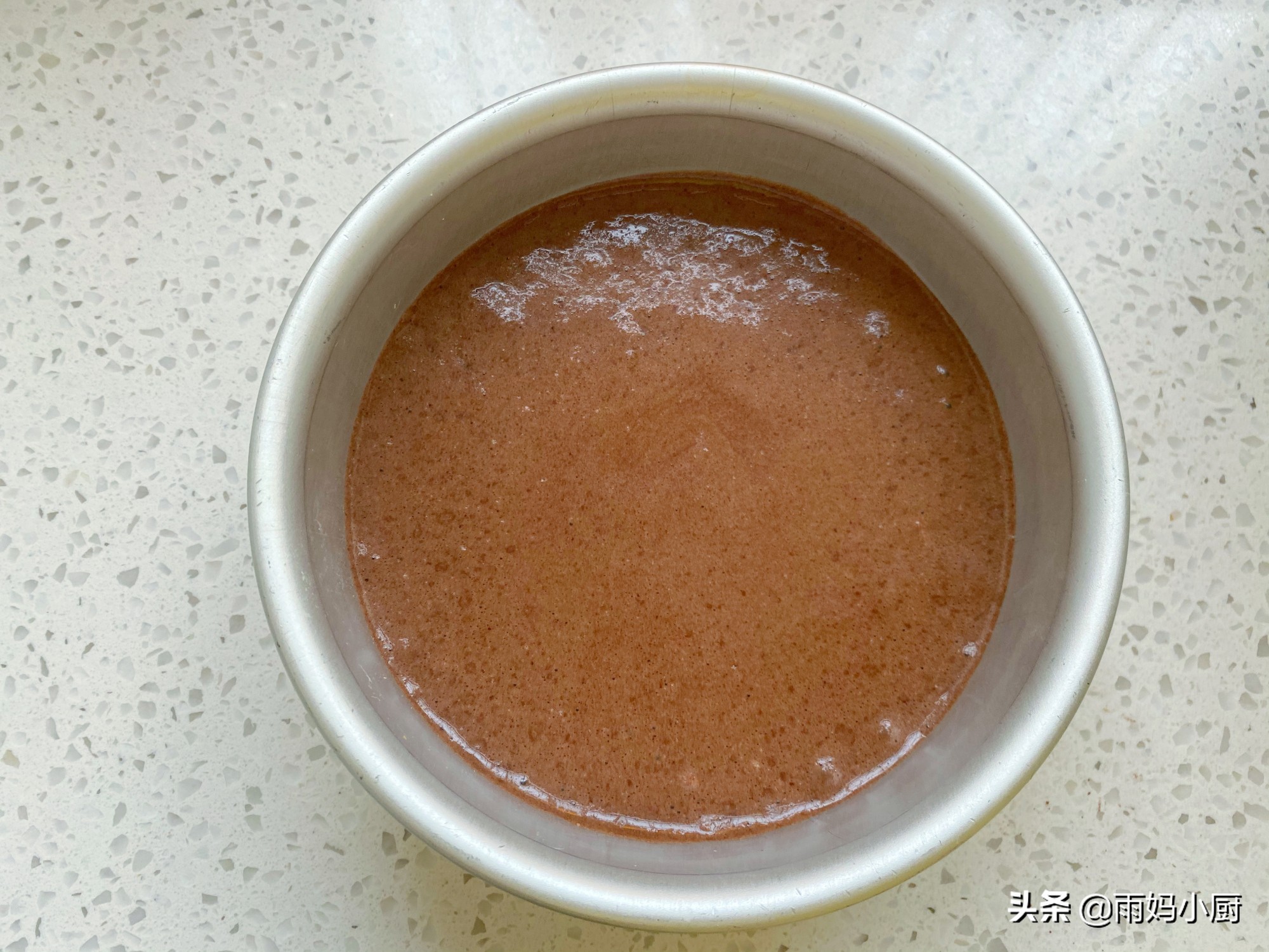 可可戚风蛋糕不塌陷不回缩好吃,不回缩口感绵密的蛋糕