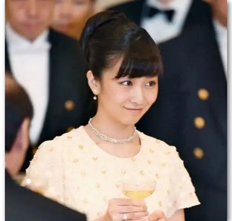 日本皇室佳子公主最新视频,日本皇室颜值担当佳子公主
