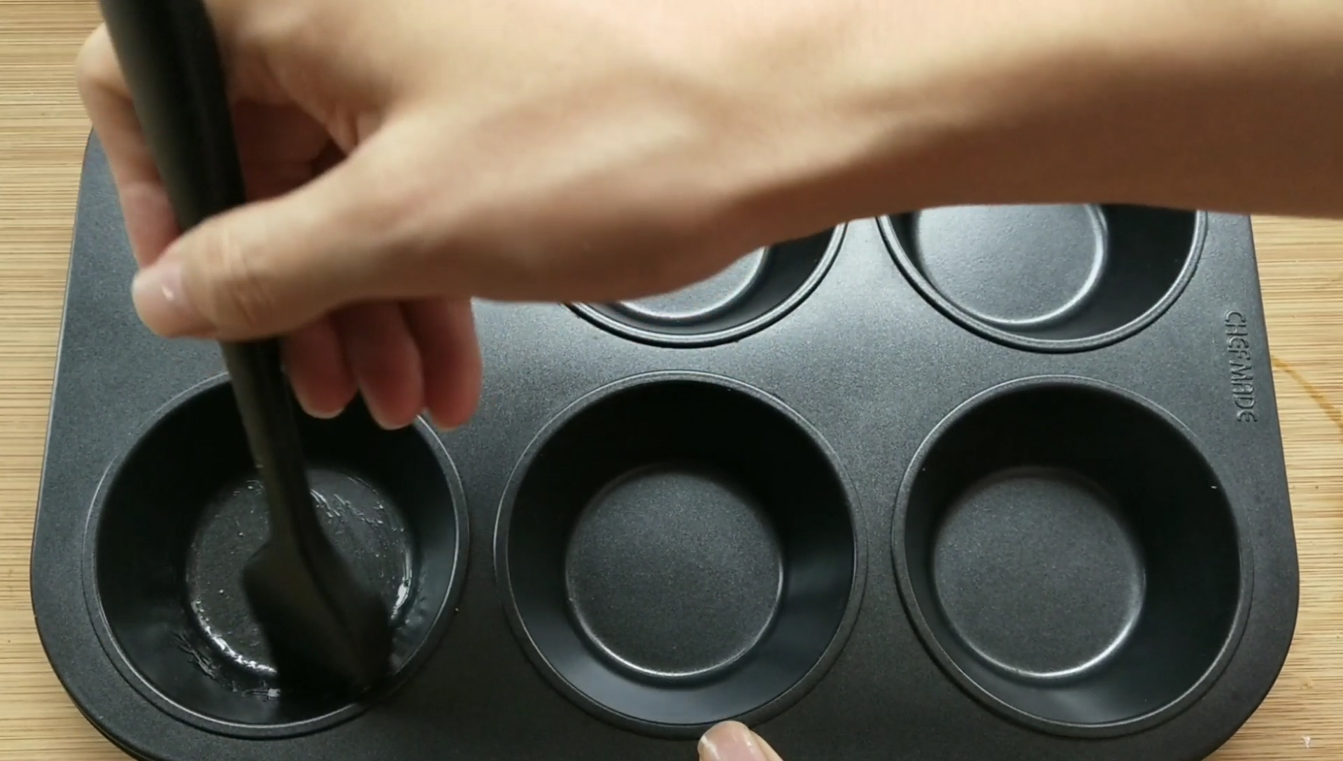 老式鸡蛋糕的简单做法,老式鸡蛋糕的做法及配方