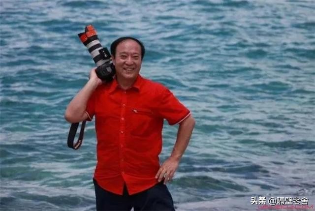 58岁妻离子散、64岁节目中晕倒,离开冯巩后,牛群到底有多惨?