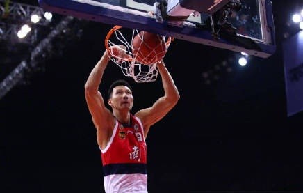 中国乔丹扣篮王,中国乔丹登上nba赛场