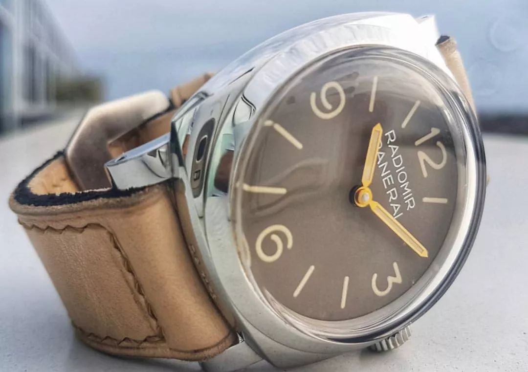 夜光最好的手表,手表夜光灯什么颜色好