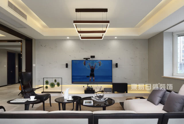 天正滨江装修,天正滨江180平