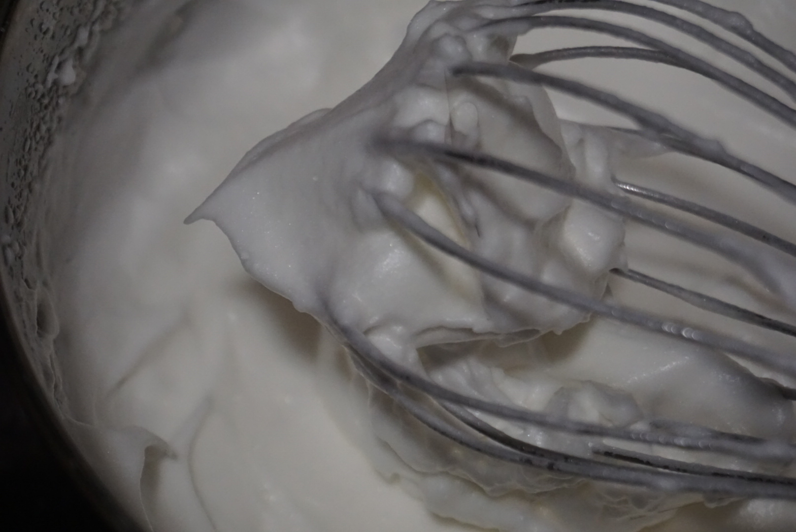 新手简单初级甜品纸杯蛋糕,家用奶油纸杯蛋糕怎么做