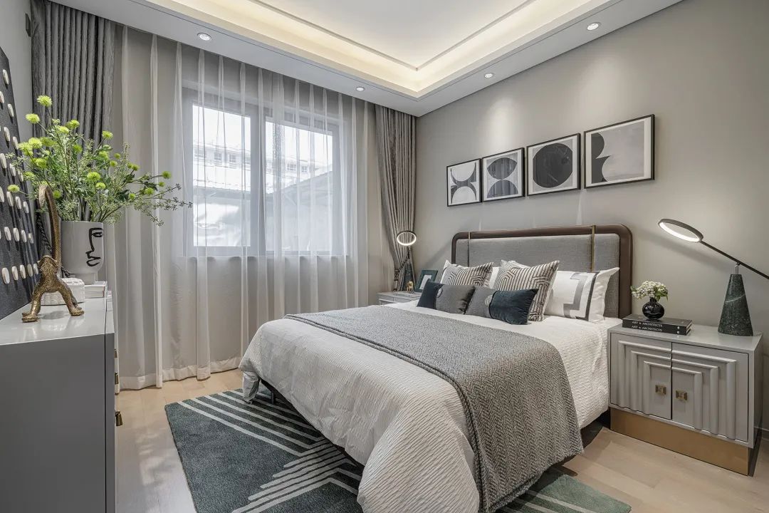 轻奢现代整体空间搭配,将空间的现代轻奢感释放