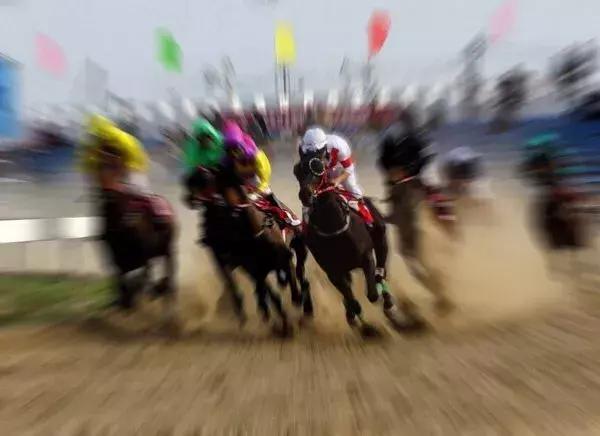 兴安盟的红色文化,文博灯光艺术节