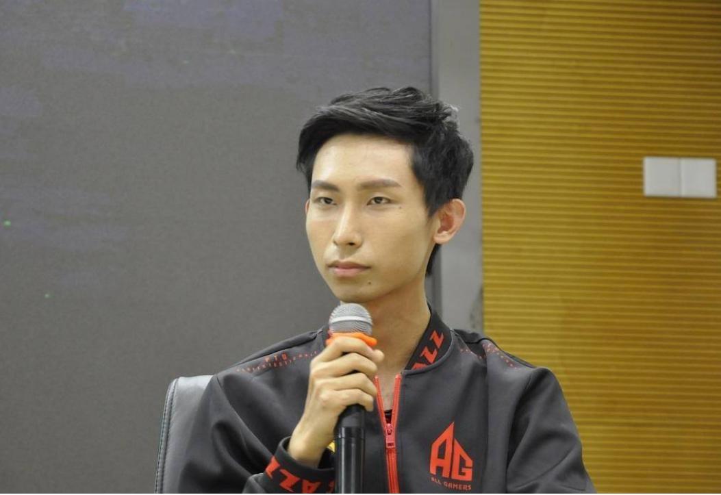 梦泪林甲楠把二队选手认成吉祥物,梦泪首次被换下场观众的反应