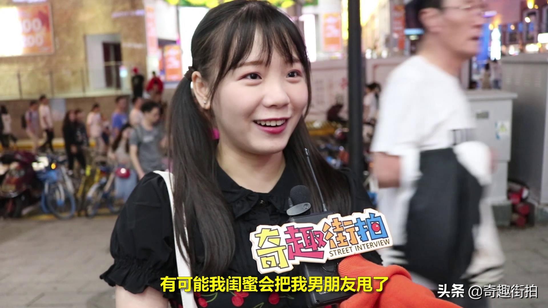 如果男友喜欢上了自己闺蜜，你会怎么做？妹子这些方法也是够狠