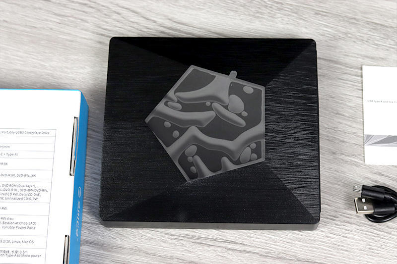 光盘在光驱里会一直转吗,光盘在光驱里转不动