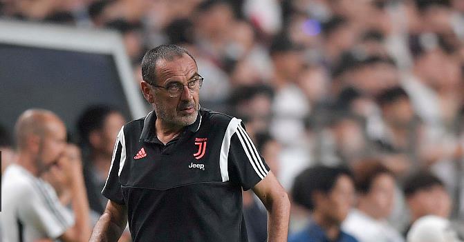 尤文门将c罗,尤文球迷鼓掌c罗