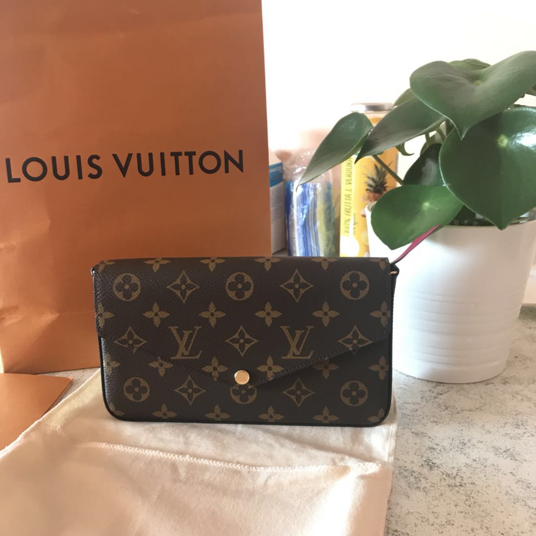 lv官网旗舰店三合一包,代购真相