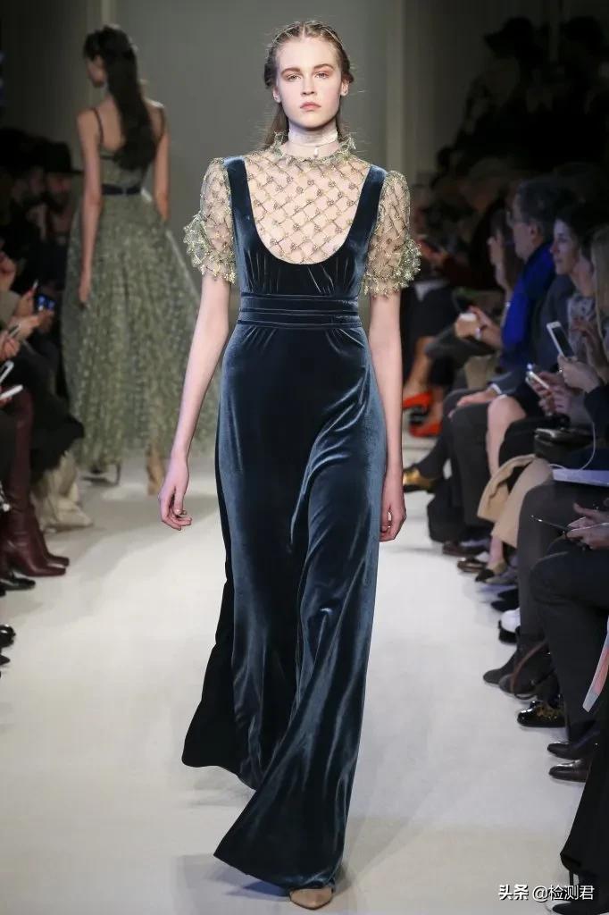 快收藏：双面呢、摇粒绒、丝绒、灯芯绒...秋冬流行面料知识解析