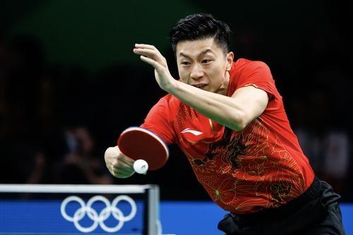 乒乓球由攻球改为拉球,乒乓球球的大小什么时候改