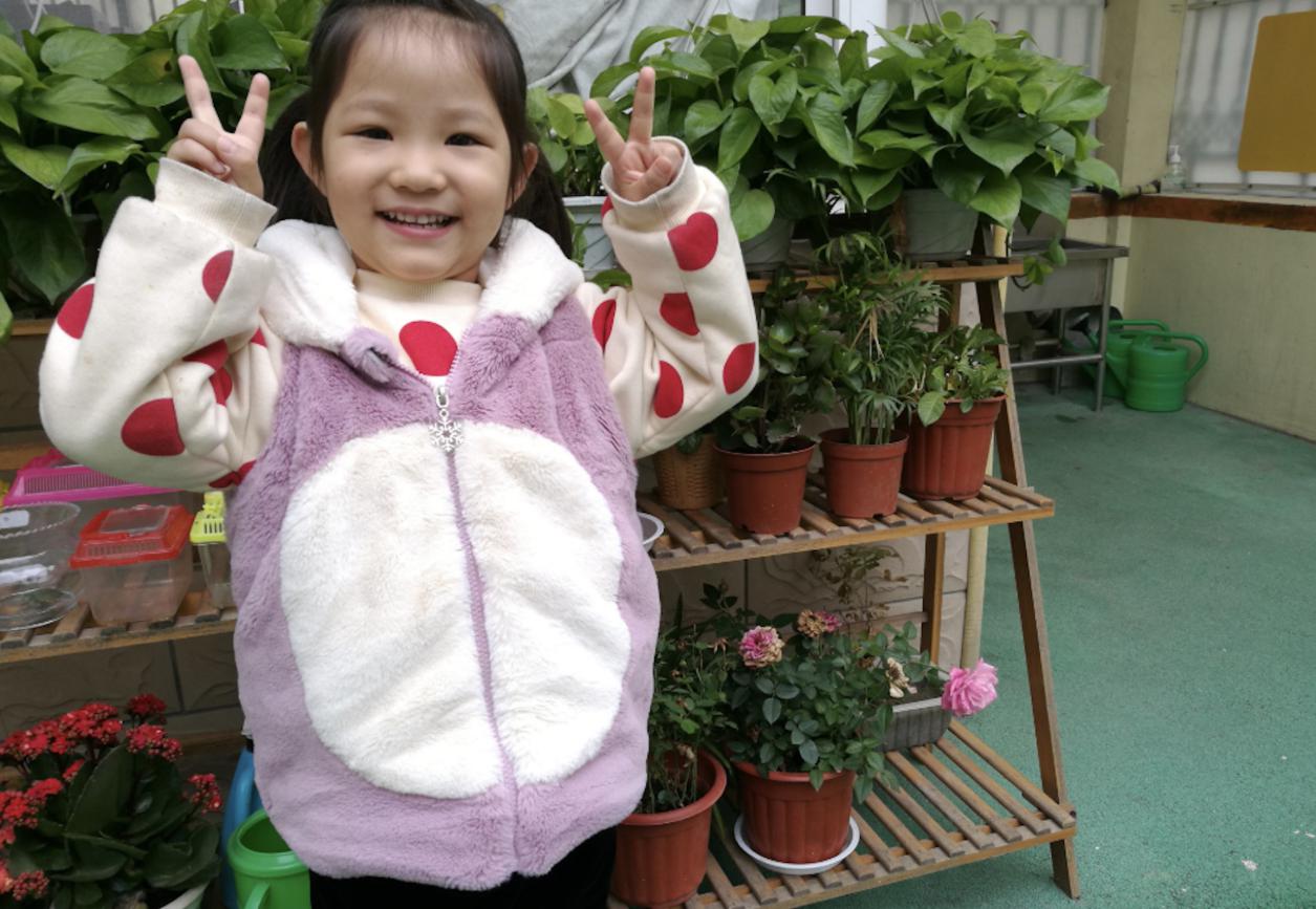 爸爸姓滚取四胞胎名字,爸爸姓滚为双胞胎起名