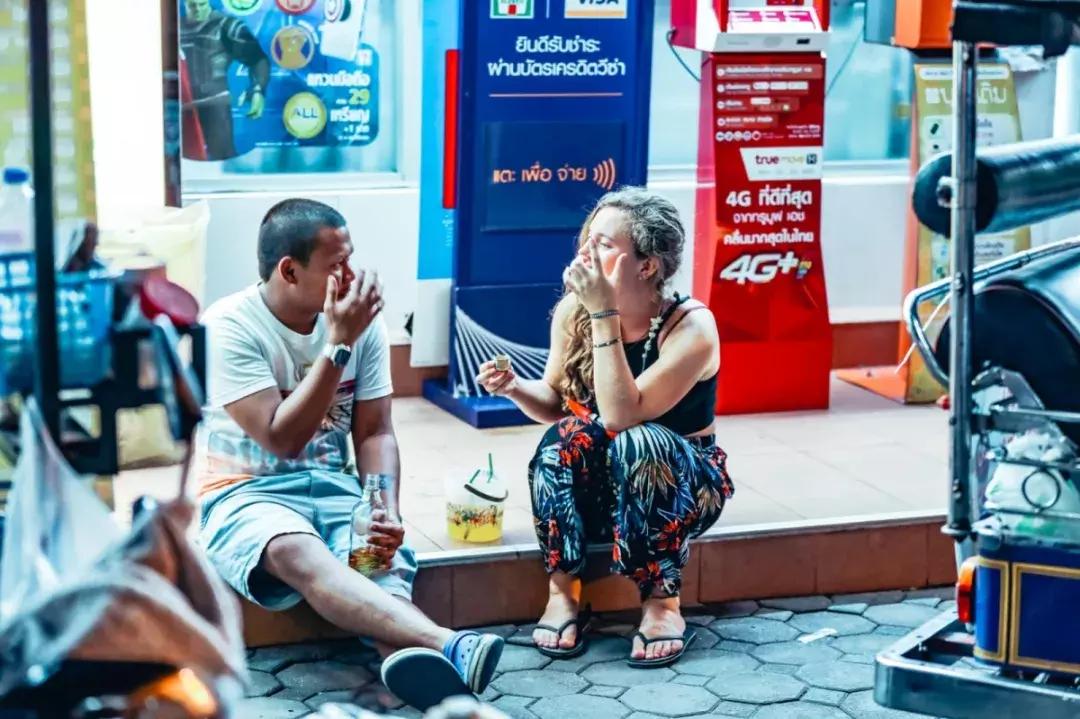 在清迈逛夜市感受泰国人慢生活,去清迈享受放下脚步的慢生活