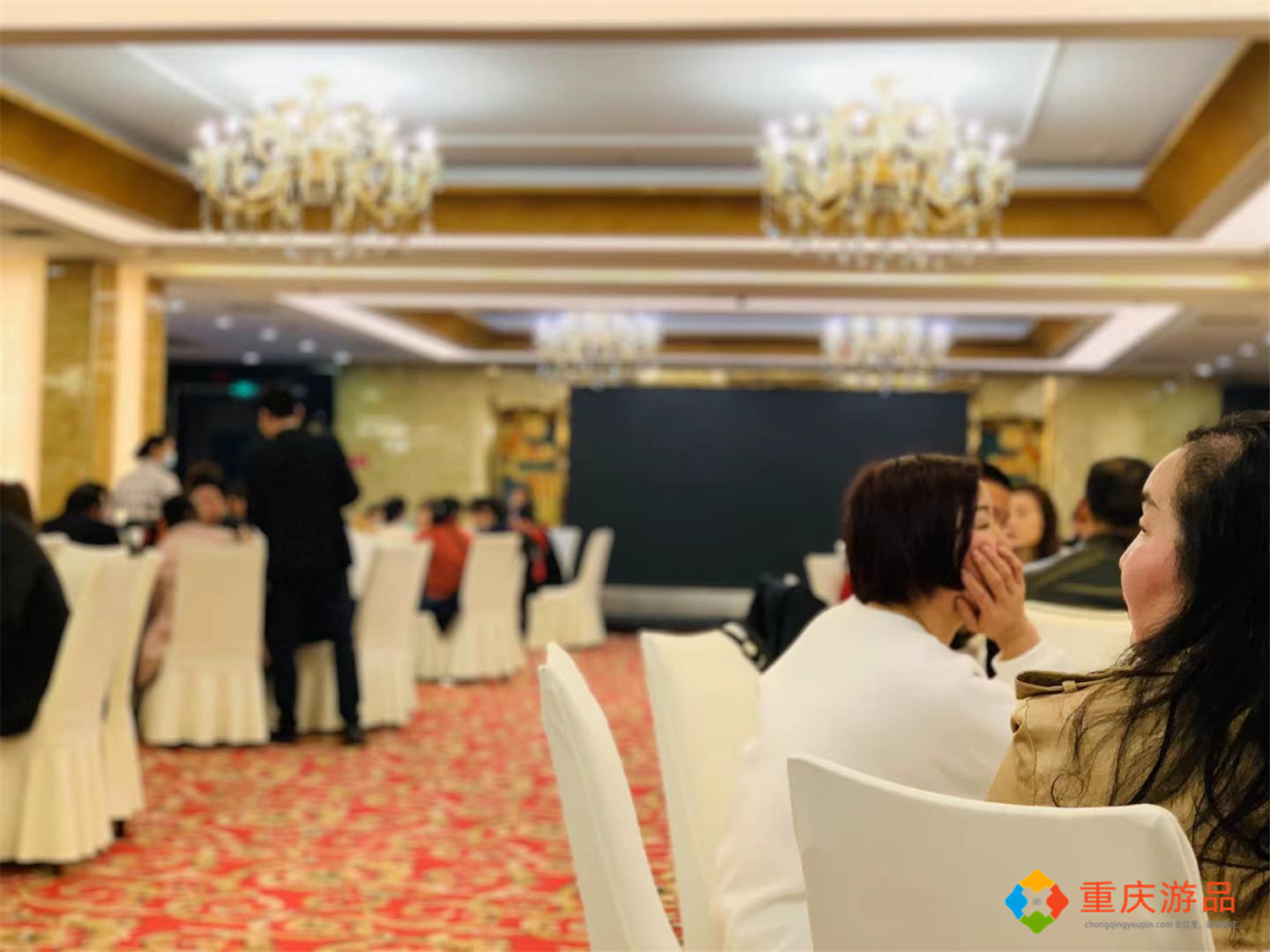 重庆解放碑老牌酒店,重庆解放碑新华酒店怎么样