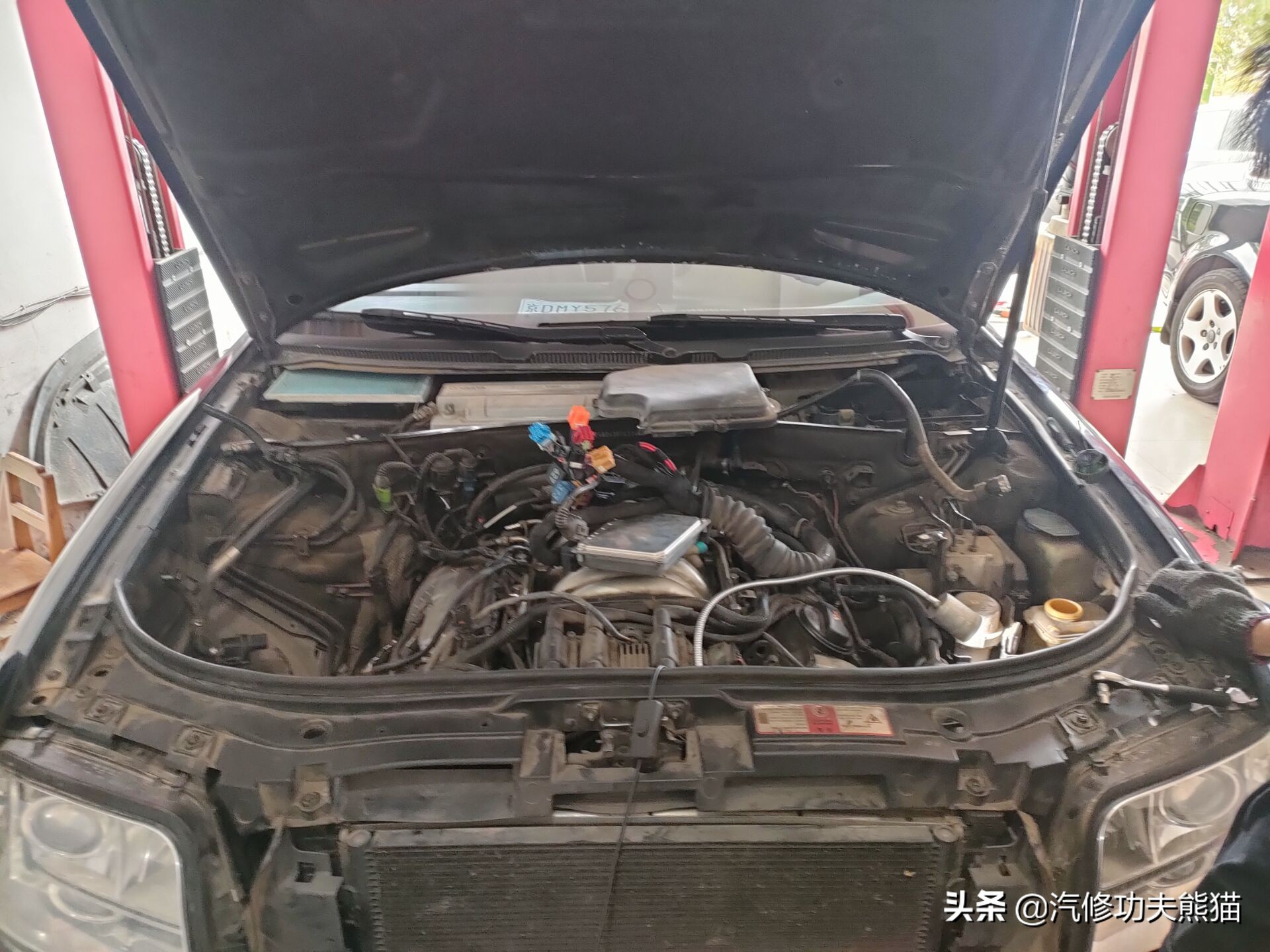 2003年老奥迪a6,2012年奥迪a6经典