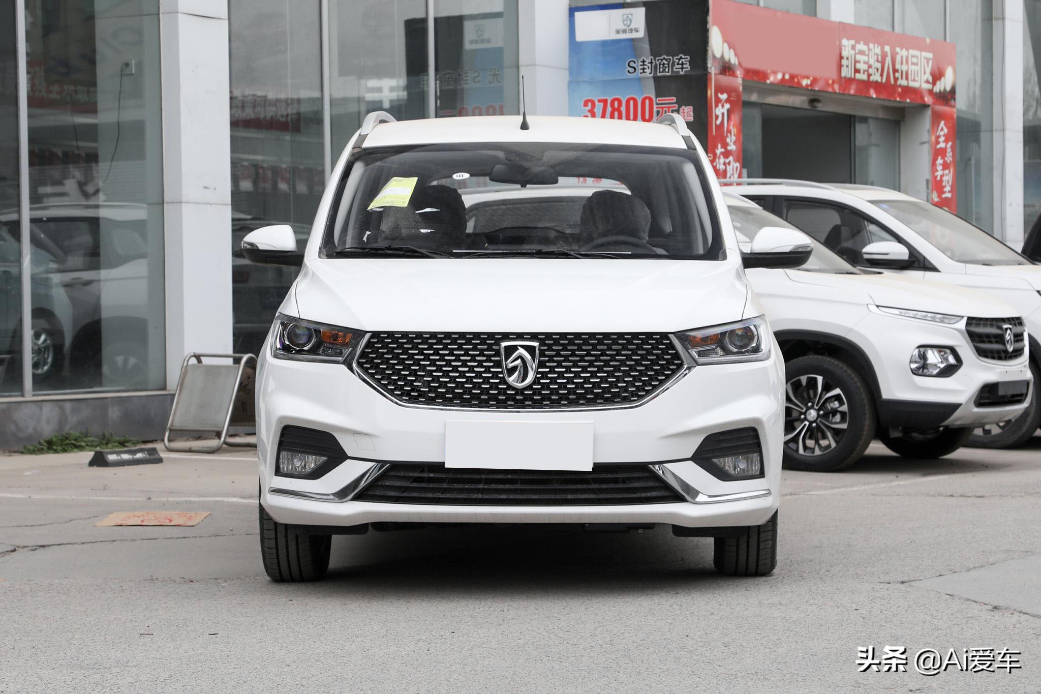 很便宜省油独立大6座MPV,自动挡家用,实用好养,实拍宝骏360