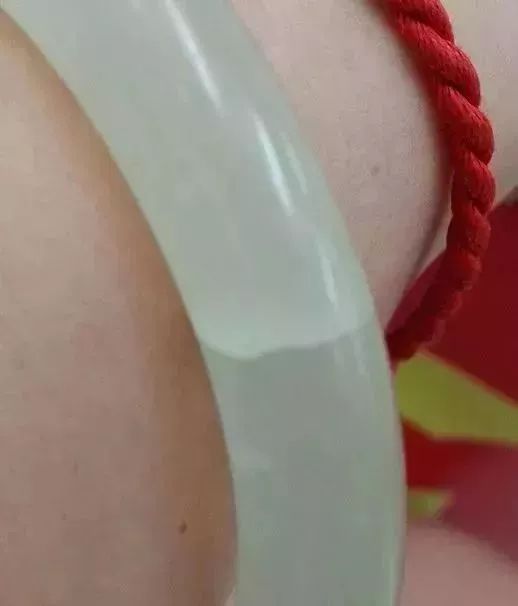 玉碎了不要随意处理,尤其这三种