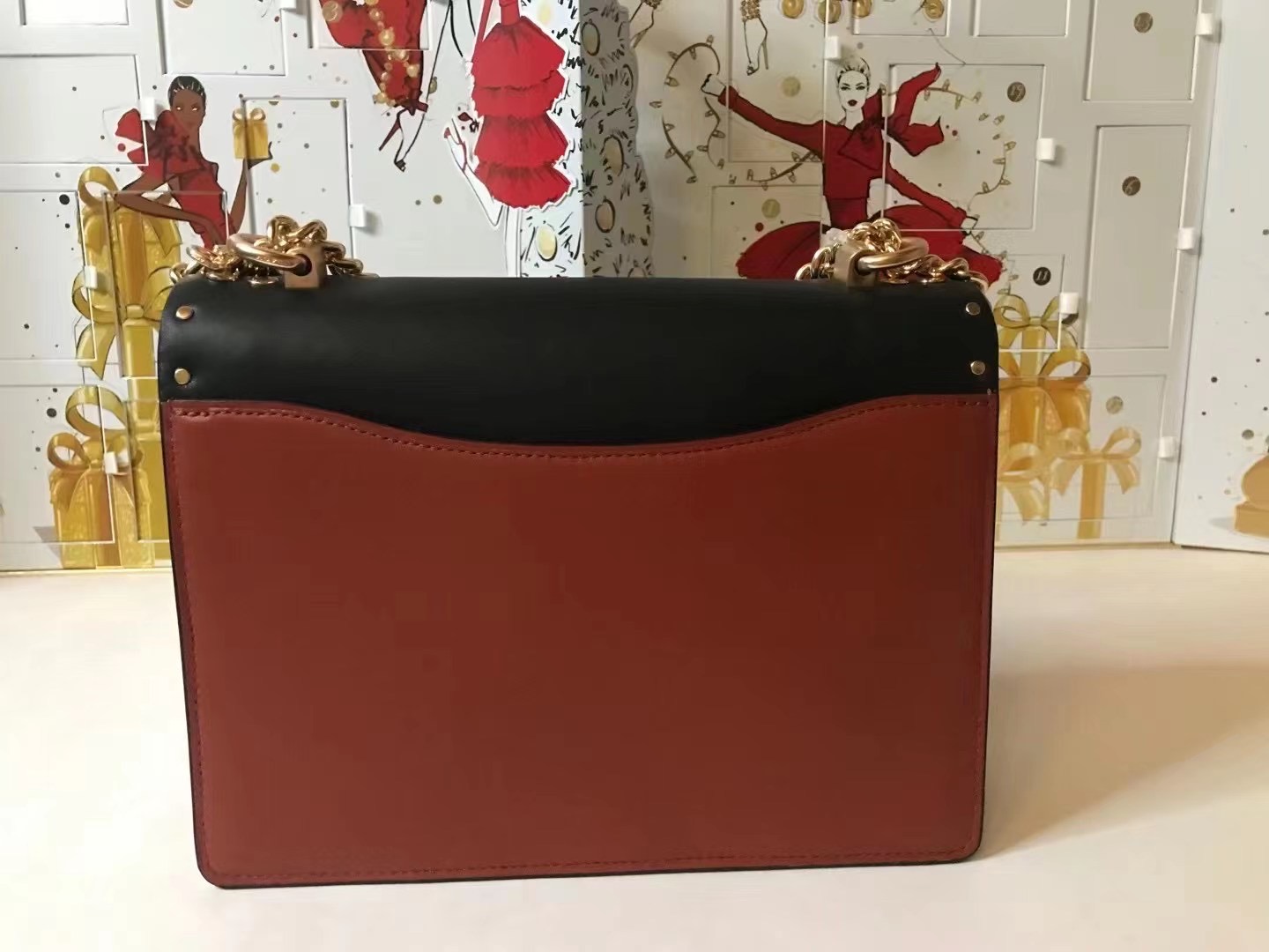 coach十大必买经典款包,coach奥莱包瑕疵