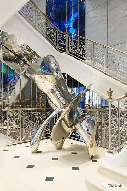 18平奢侈品店装修,奢侈品18店