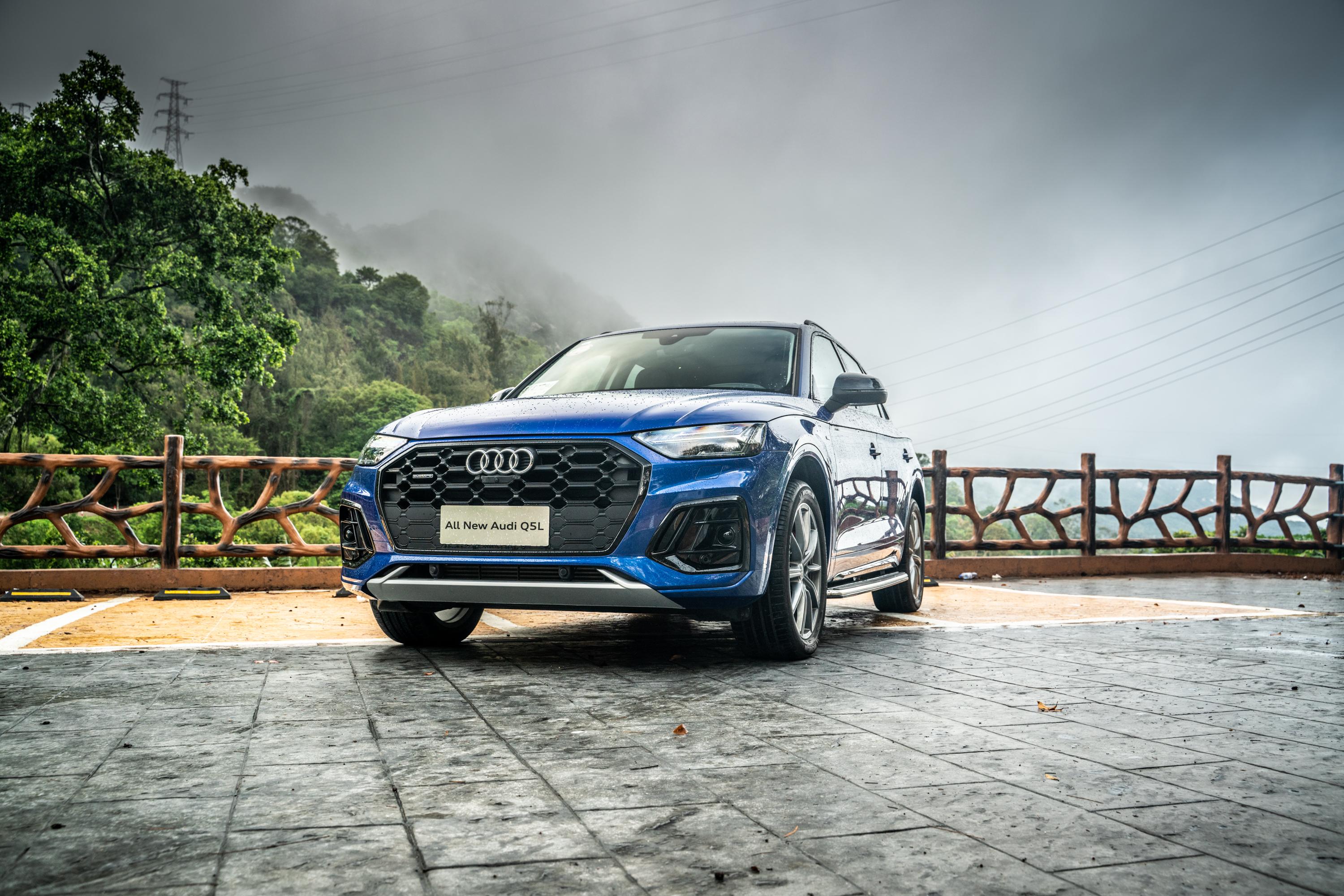 2020款奥迪q5lquattro山地测评,新款奥迪q5l场地试驾