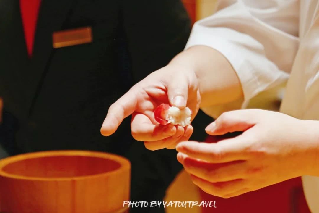 这顿灵魂日料背后的人和故事,连陈晓卿都为之动容