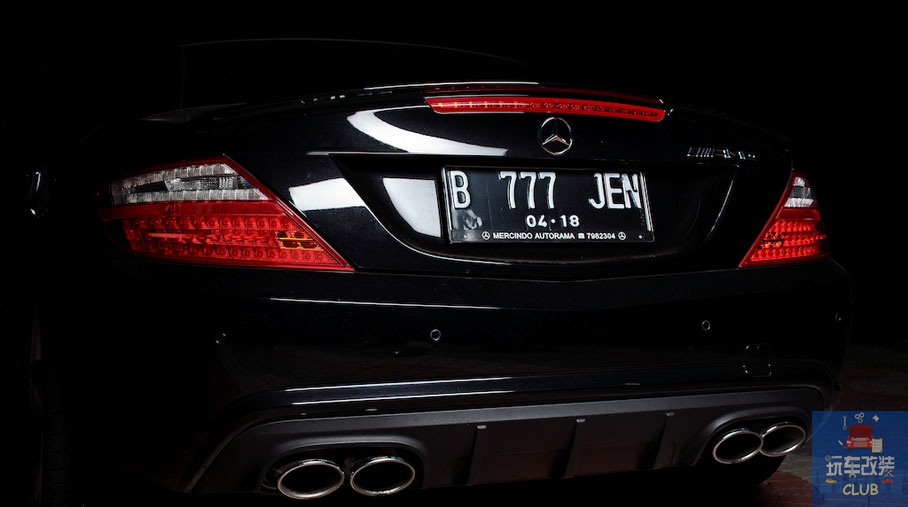 奔驰slk老款改新款amg,一台顶级奔驰amg