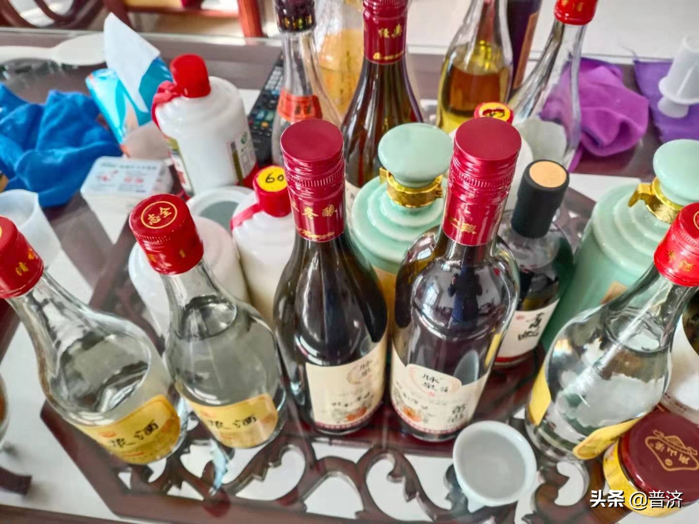 一款口粮酒,*引勾**出来两位高人,白酒江湖的大神级人物您认识吗?