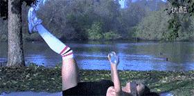 怎么锻炼瘦手臂和肩膀,练肩膀和背瘦手臂的动作