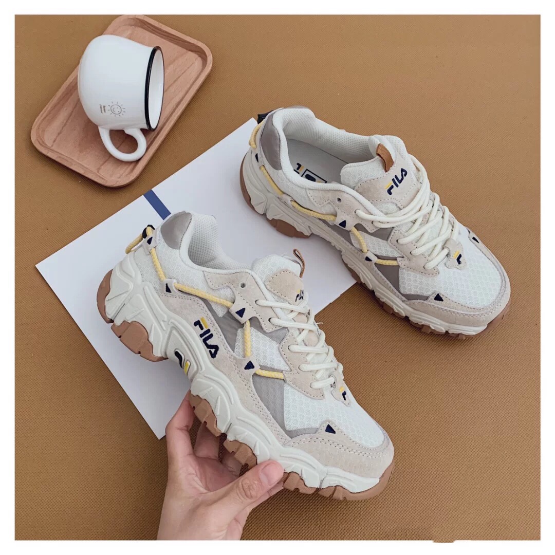 好看且增高的全脚掌运动鞋,超好看洋气运动鞋