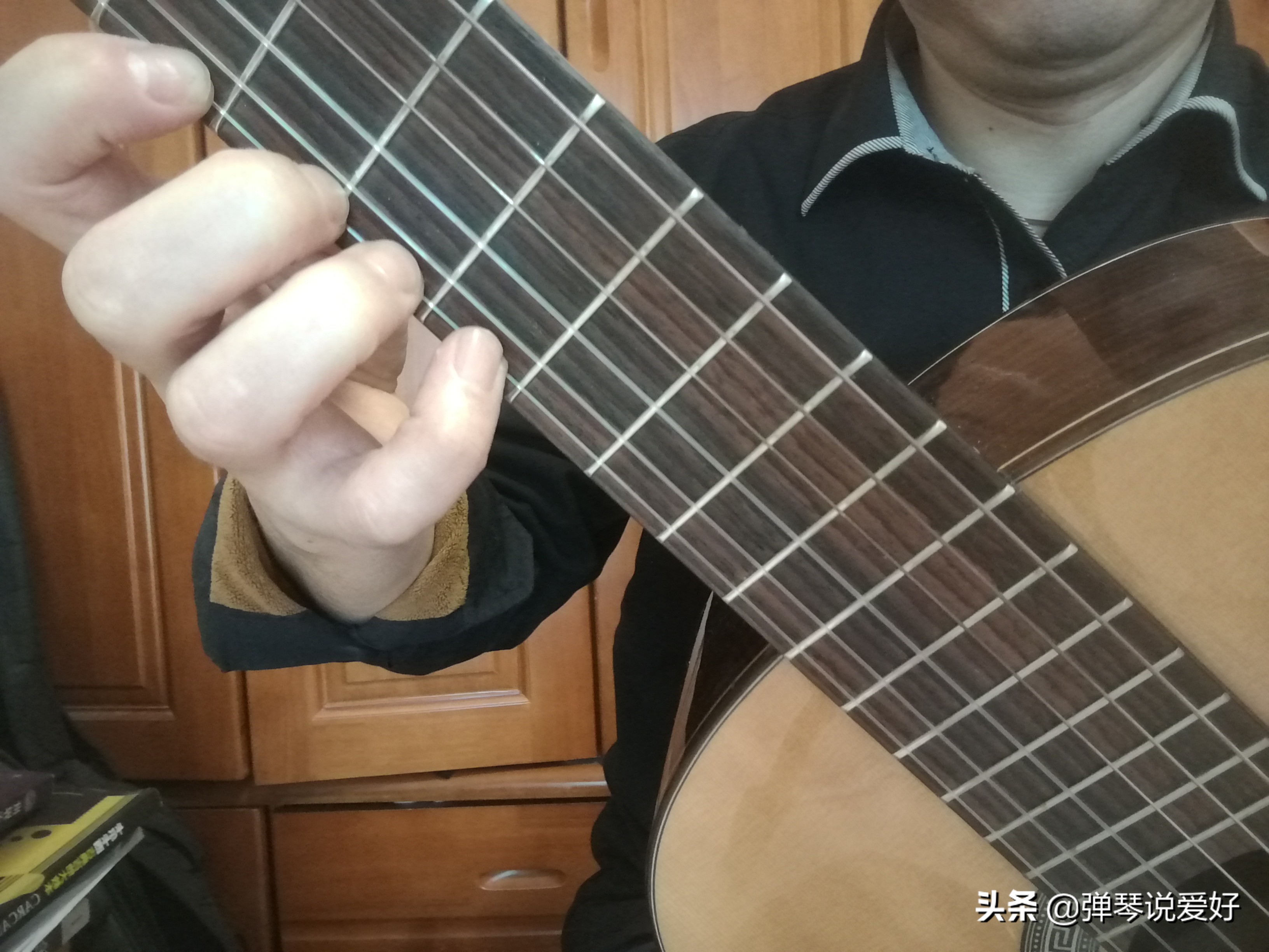 学吉他要看看，爬格子的这些错误，千万别再犯了