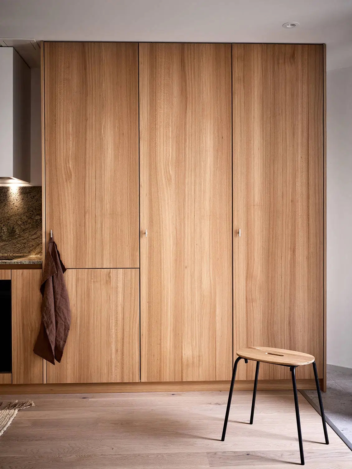 瑞典独居女孩的日常,瑞典姑娘独自生活