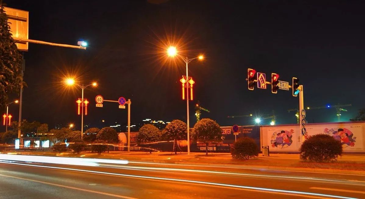 隐形验光时需要注意哪些,长期戴隐形眼镜怎么验光