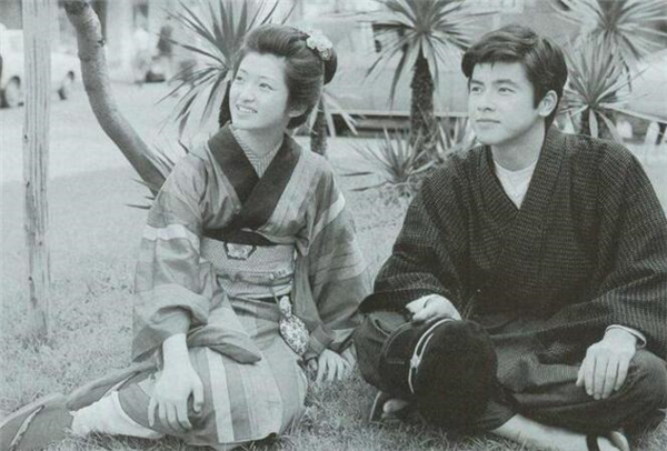 杨玉环为什么死在马嵬坡,杨玉环真的死在马嵬驿吗