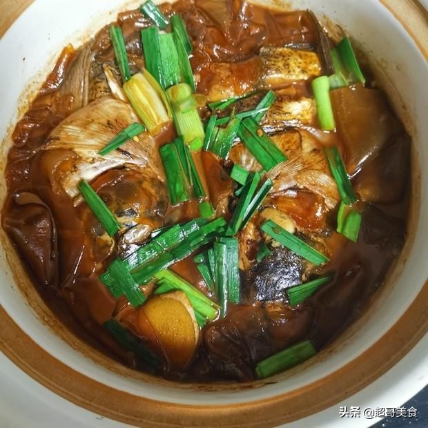 干锅鱼头煲的正宗做法,金汤干锅鱼头