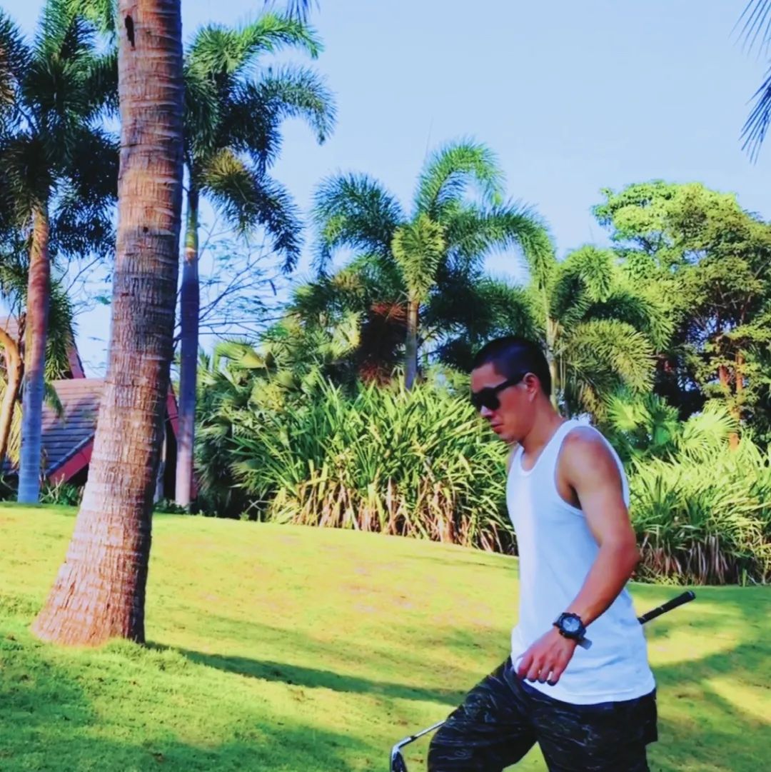 为什么美国不喜欢足球喜欢橄榄球,欧美人更喜欢橄榄球还是足球