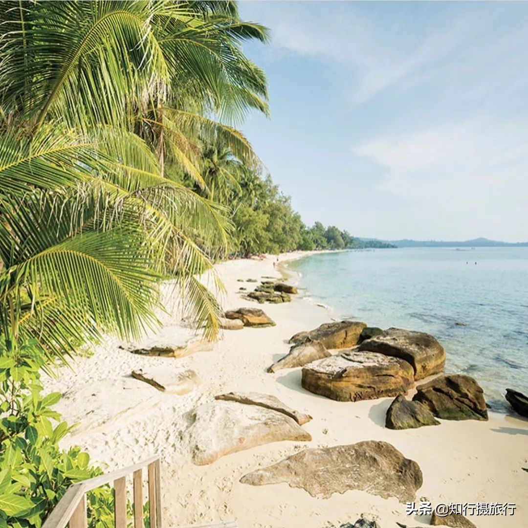 离曼谷芭提雅不远的沙美岛又称情人岛，值得你在泰国旅程中走一走