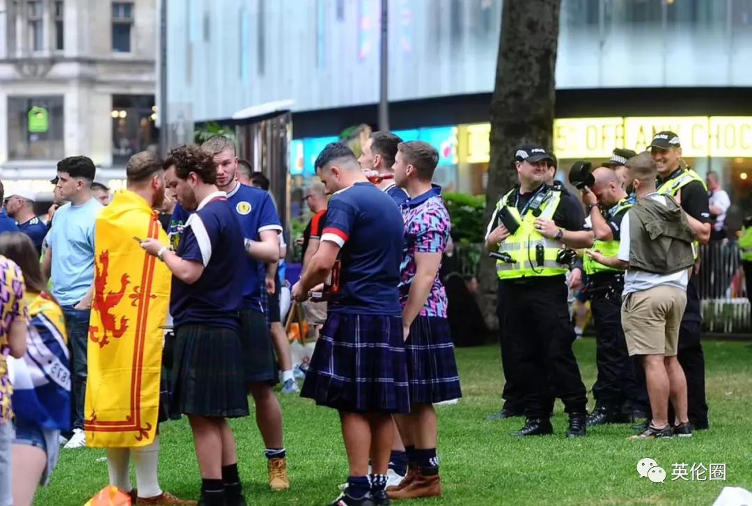 街头斗殴、醉酒裸奔...一大波短裙男子不顾警告涌入伦敦