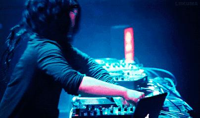 任贤齐被周杰伦打败的吗,任贤齐巅峰时期能抵抗四大天王吗