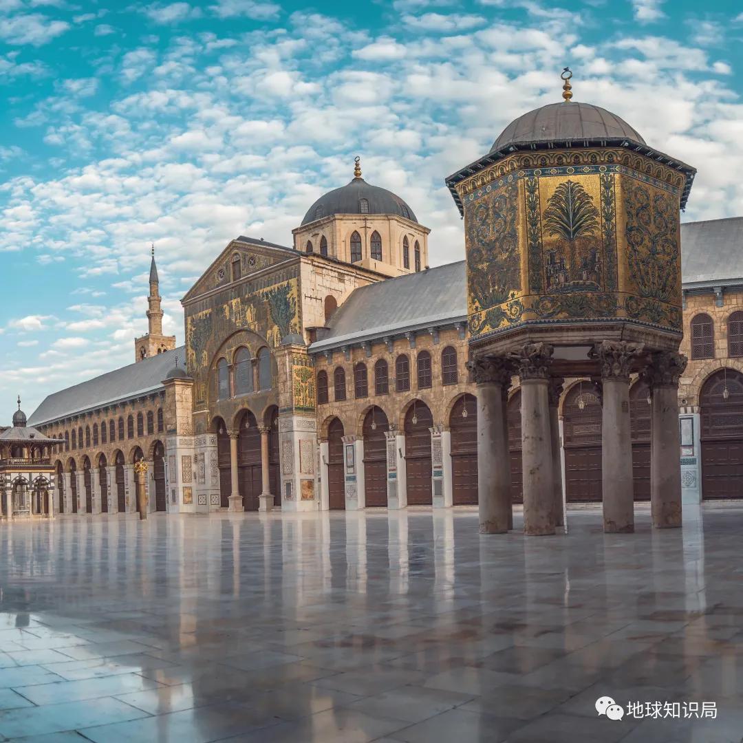 阿富汗伊斯兰酋长国什么时候建国,阿富汗伊斯兰酋长国成立了吗