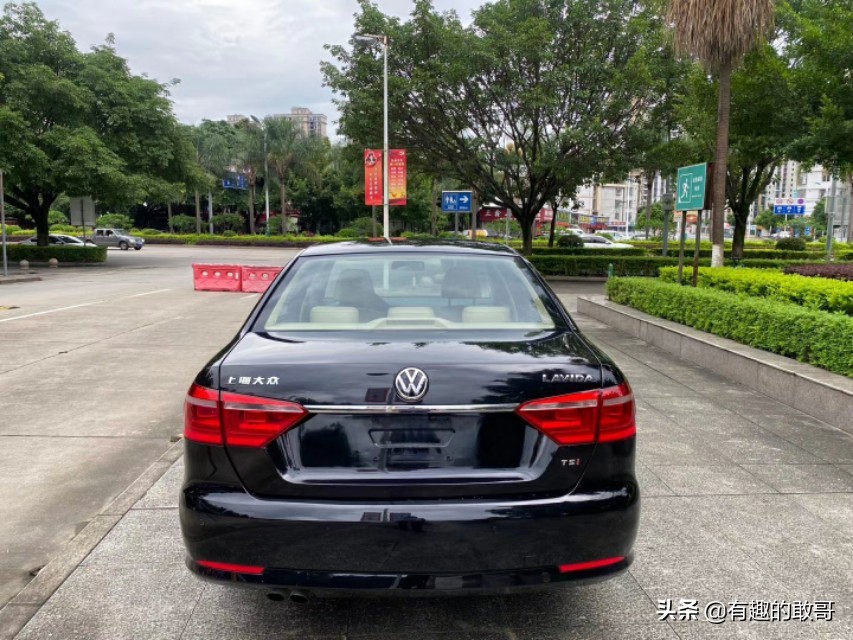 新到店2011年朗逸,2013年朗逸1.4t二手车能卖多少钱