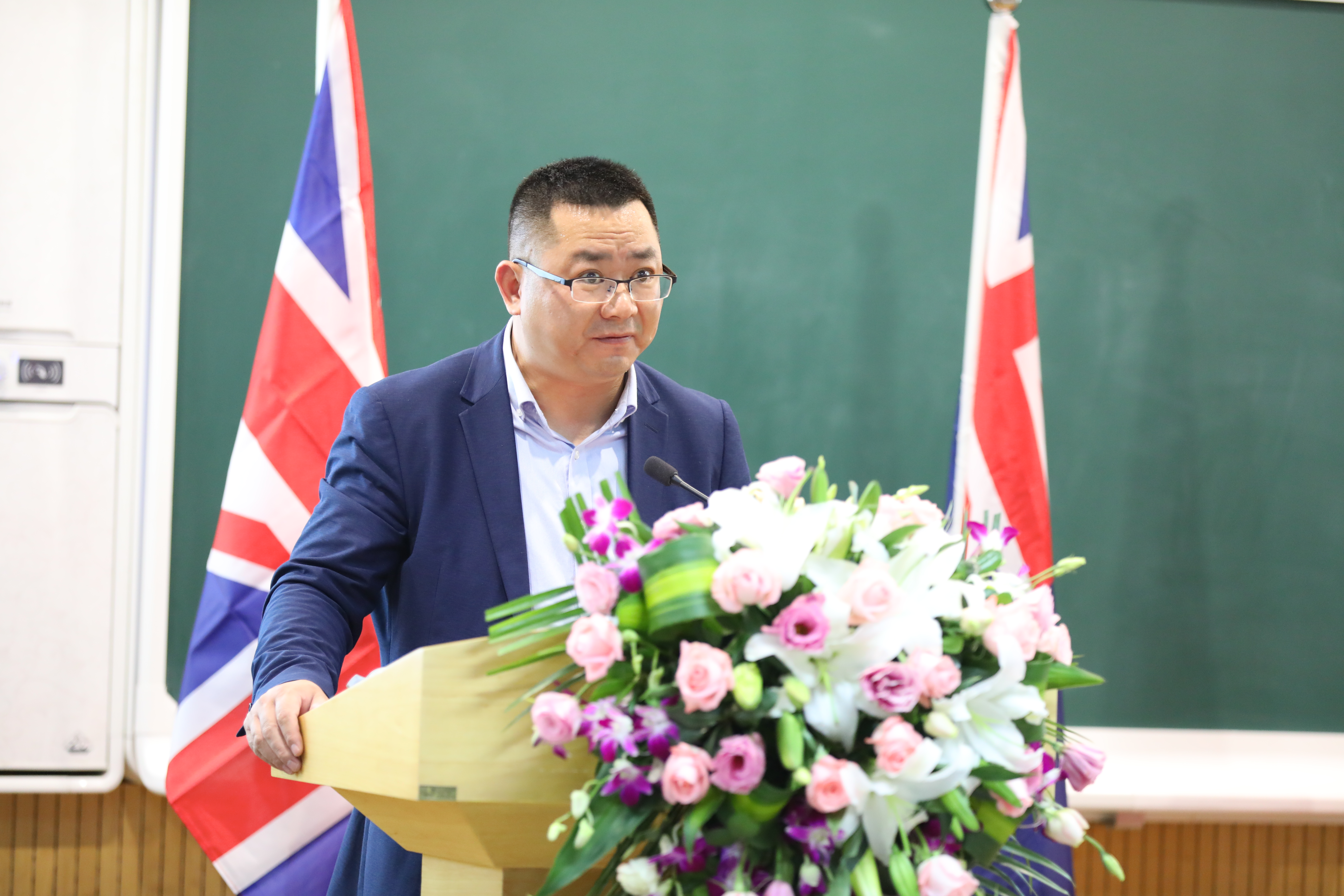 大咖云集杭州银湖书院，探讨K-12教育体系的治理与文化建构