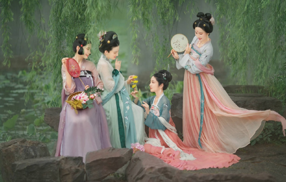 描写生辰的诗词,古风贺生辰诗词