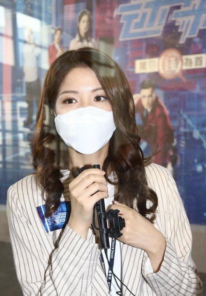 需谨慎!TVB小花曾被商家欺骗亏损上千元,阮儿买滑板到手模型