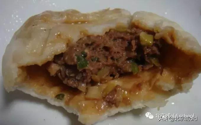 北京人北京味儿，牛街几十年不变老味道，它家的包子倍儿香